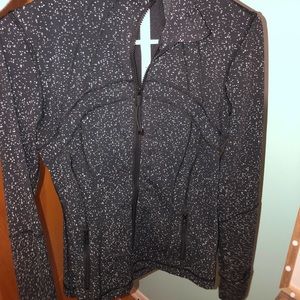 NWOT LULULEMON define jacket